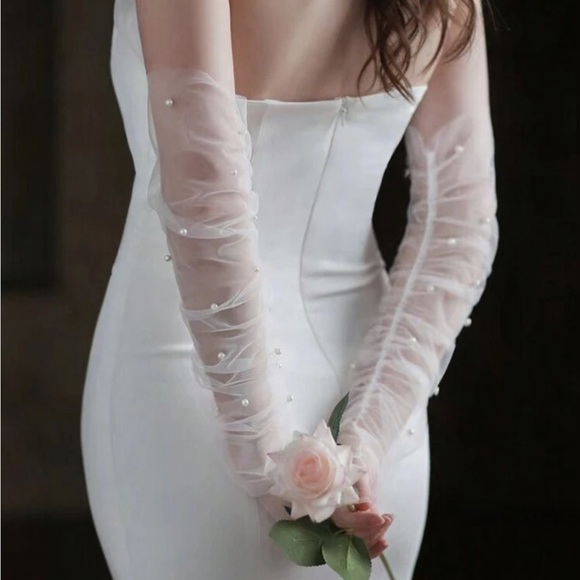 Fingerless pearl tulle long sleeve open finger bride gloves - Picture 3 of 6